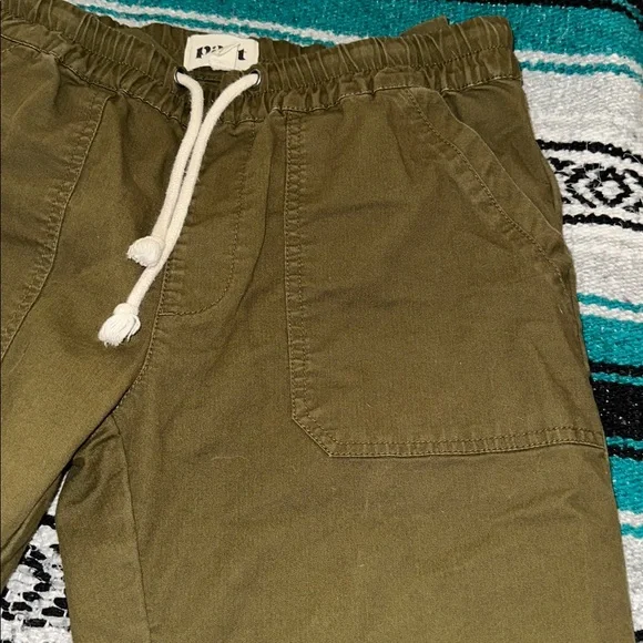 Pact Organic Cotton Daily Twill Drawstring Pants in Olive Green - Picture 7 of 11